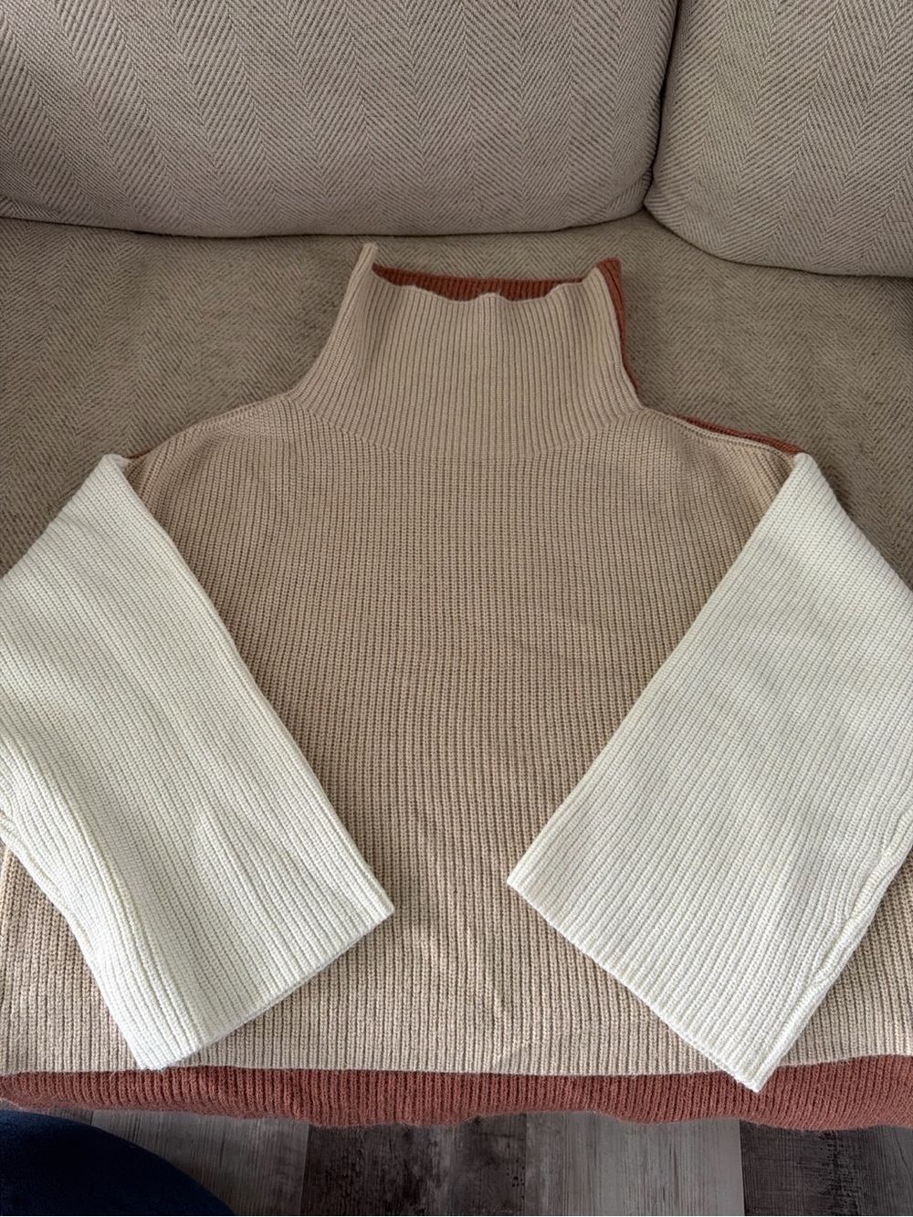 Pink Lily Colorblock Mock Neck Sweater Cream Rust Beige Size S